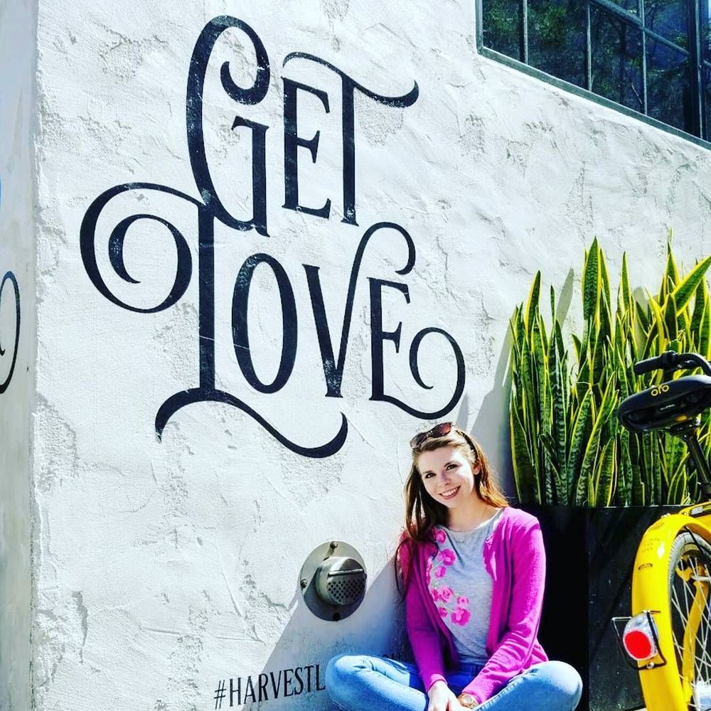 Meet your Posher, Sara